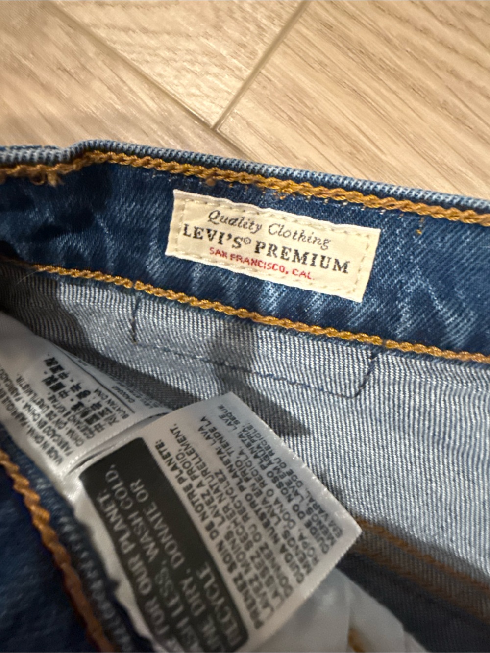 Levi's Dark Blue High-Rise Frayed Denim Shorts - Picture 3 of 4